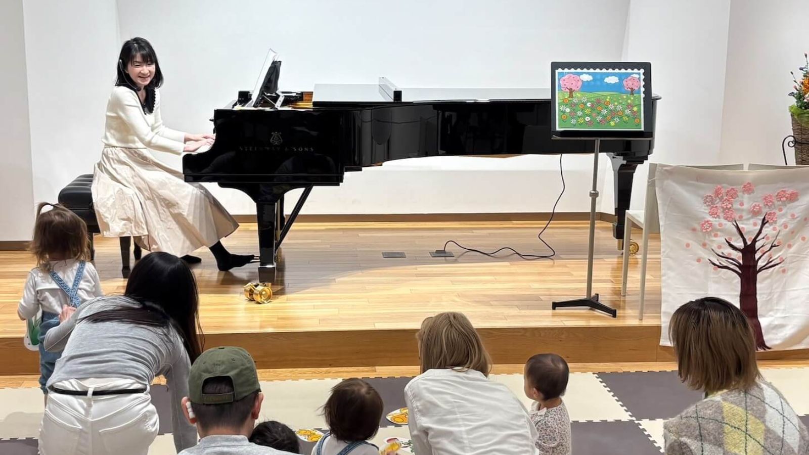スタインウェイ リトミック教室 | Steinway & Sons 東京