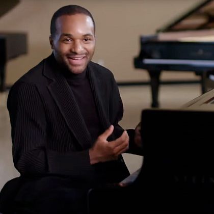 /steinway.com-americas/soundboard/soundboard-sullivan-fortner