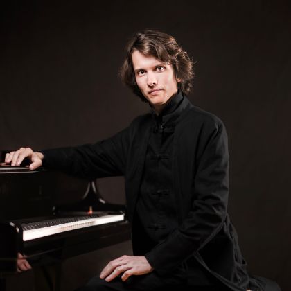 https://spirio-spotlight.steinway.com/spiriocast/2024/arseniy-gusev-on-demand