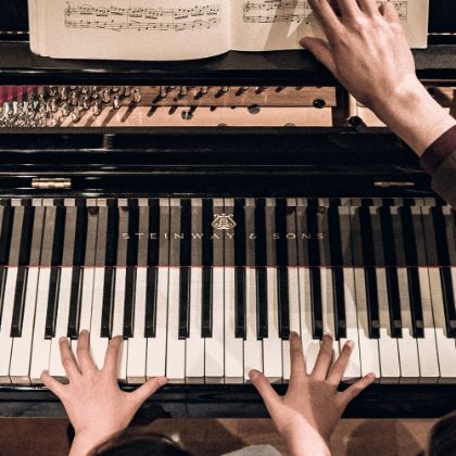 /steinway.com-americas/news/features/find-the-best-instrument-for-your-child