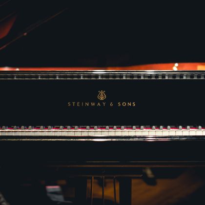 /steinway.com-americas/zh_CN/news/features/music-a-basic-need-for-human-survival