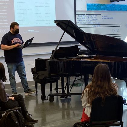 /steinway.com-americas/news/steinway-chronicle/k-12/oxford-school-district-firs-steinway-select-district-in-mississippi