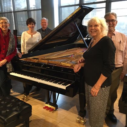 /steinway.com-americas/news/steinway-chronicle/k-12/steinway-model-d-concert-grand-arrives-in-algona--minus-76-trombones