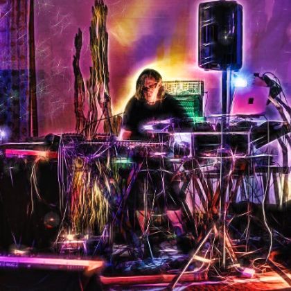/steinway.com-americas/soundboard/soundboard-steve-roach