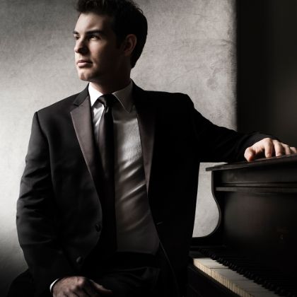 /steinway.com-americas/news/features/drew-petersen